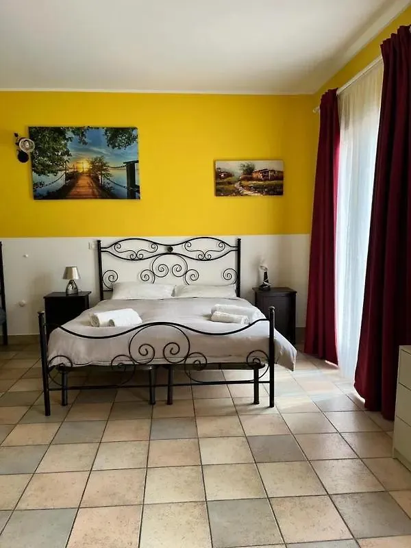 Villa Belvedere B&B Casa Vacanze Enna Pergusa Italy